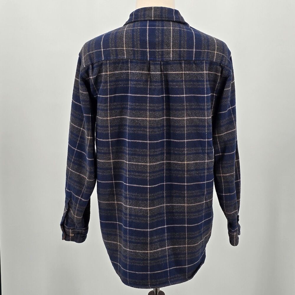 Vintage Field & Stream Heavyweight Flannel Shirt Mens L Gray Plaid Double Pocket - Picture 4 of 6
